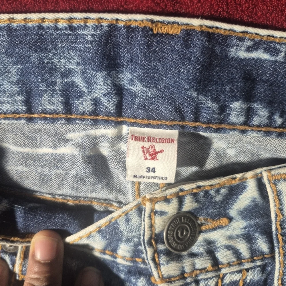 True Religion Geno relaxed slim-fit jeans in an acid wash finish